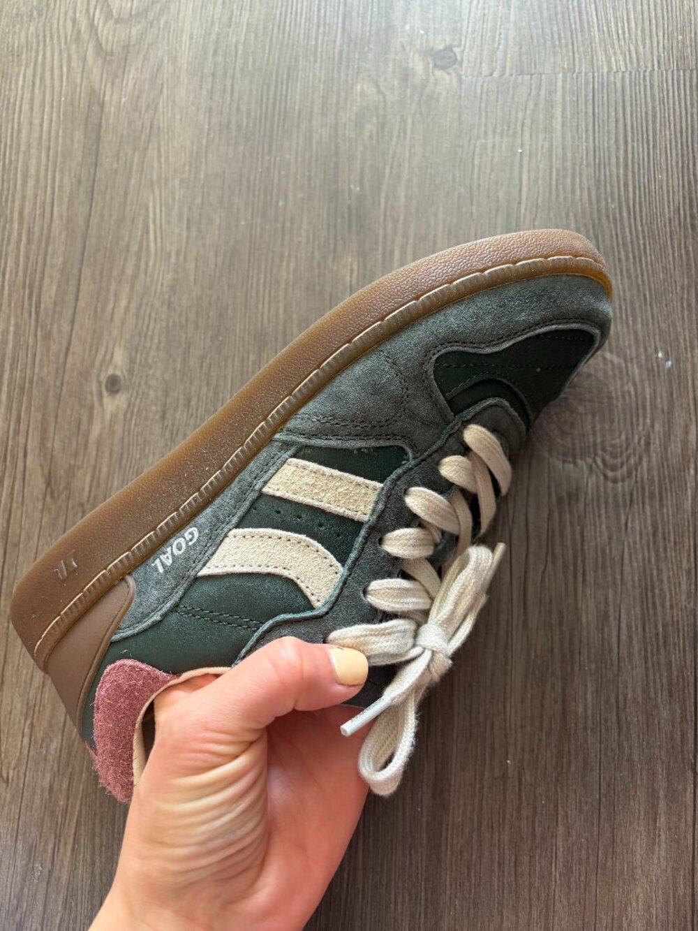 Coolway goal sneakers